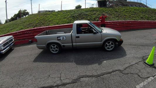 AXC 2025 Bundle Car #28 - Bundle - Vertical